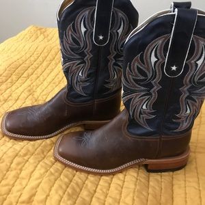 Tony Lama woman’s boots